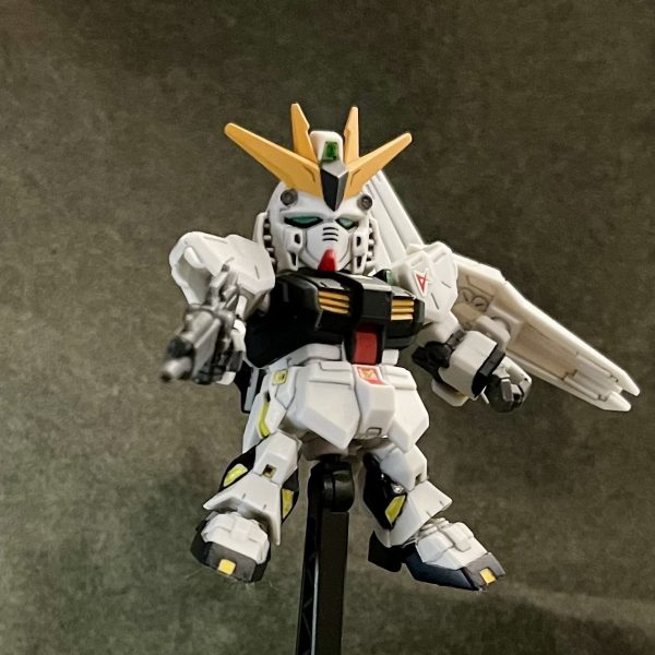 食玩マイクロウォーズ　νガンダム