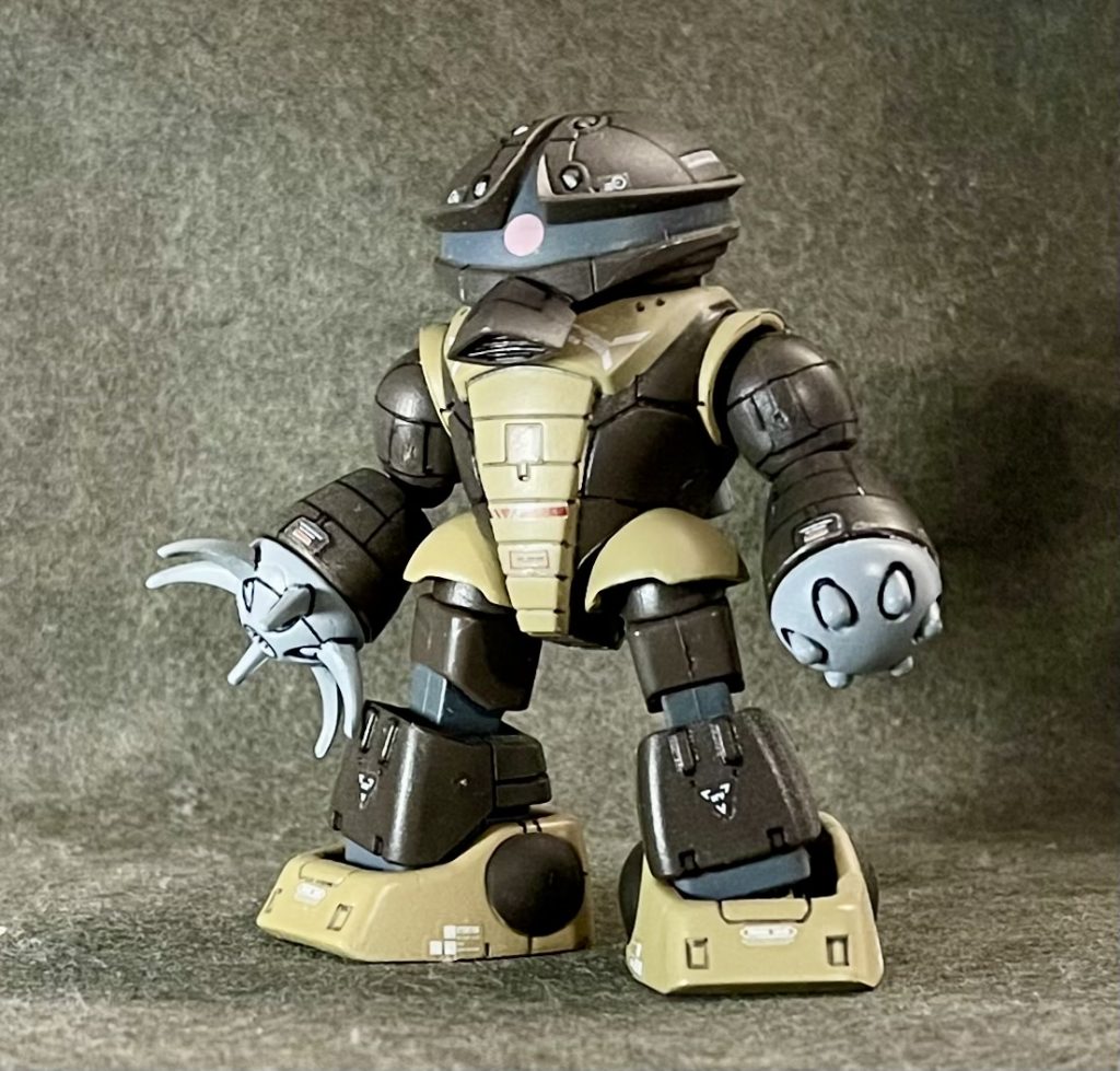 これ確か右手側、クロー収納状態と腕を伸ばした状態のオプションパーツも付属していた筈なんだけど、いかんせん、入手したのが20年も前で更に、度重なる引越しのゴタゴタもあって、紛失した模様ʅ(     ᷄ω ᷅ )ʃ