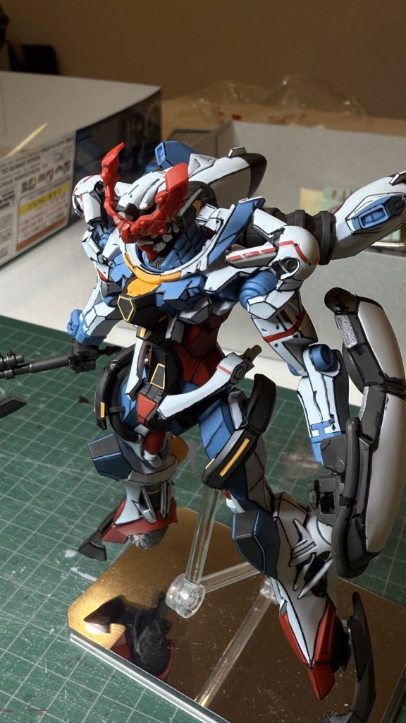 筆の使い方をもっと勉強しろとガンダムが言っている…