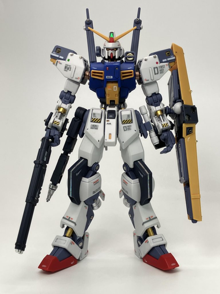 全身スキがあれば(?)、メタルパーツを😁また、内部フレームをはじめシリンダーモールドなどはメタリックマーカーで塗装、ハンドメイド感を出したくて🥴