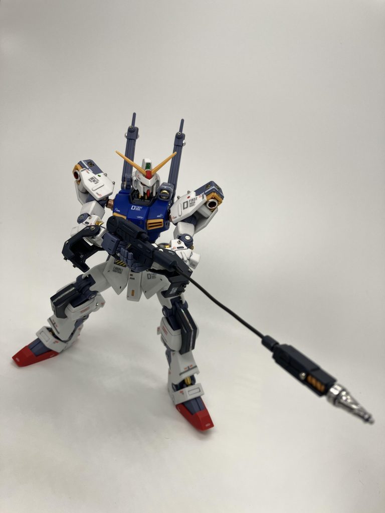 ドリルガンはリード線で射出状態も再現可能🉑なお、バックパックとリード線で繋ぐことが出来るんですが忘れてました😅