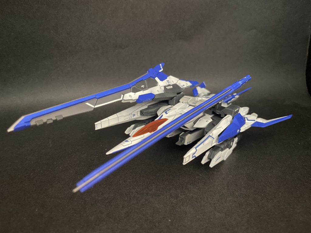 オーザンライザーユニット外したままでもかっこいい!ガシガシ動かして遊ぶと楽しそうですが、関節が緩くなりそう…ある意味究極のキットでした笑