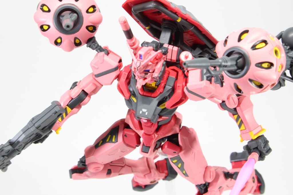 HG 赤いガンダム GQuuuuuuXより–2枚目/制作者：主夫プラ工房