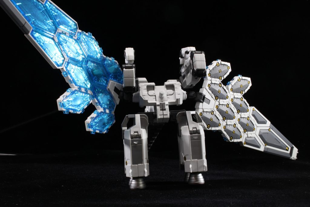 バックパックも塗り分けかなりの作業量でした