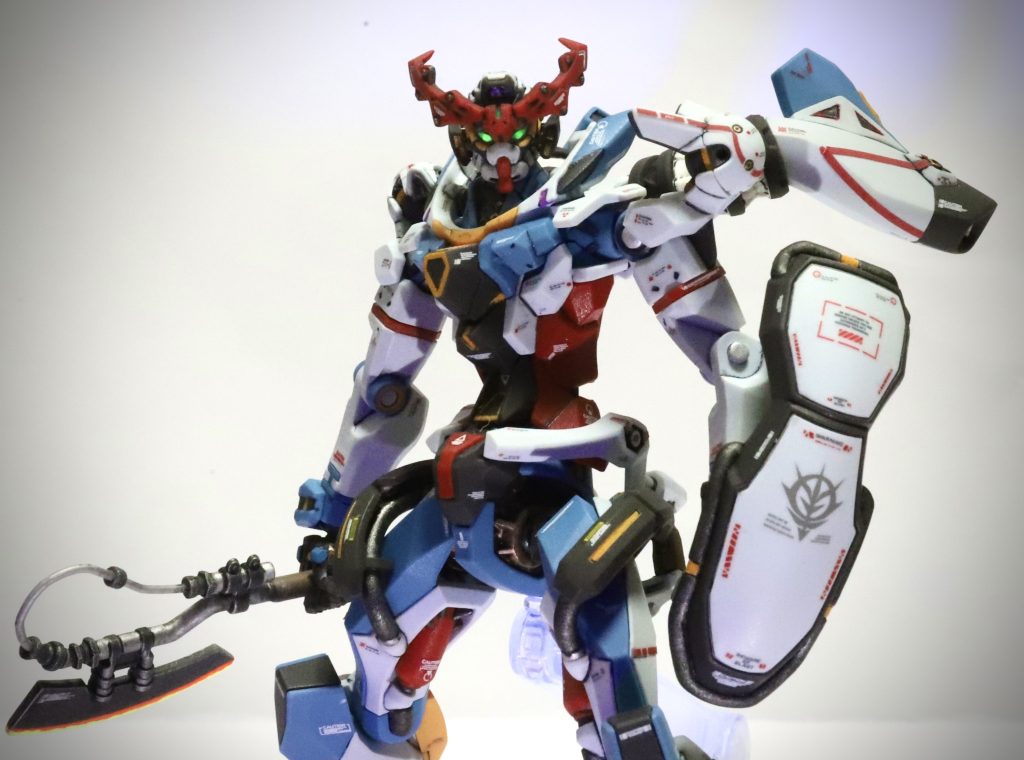 目玉も蛍光グリーンに蛍光イエローで描いてます