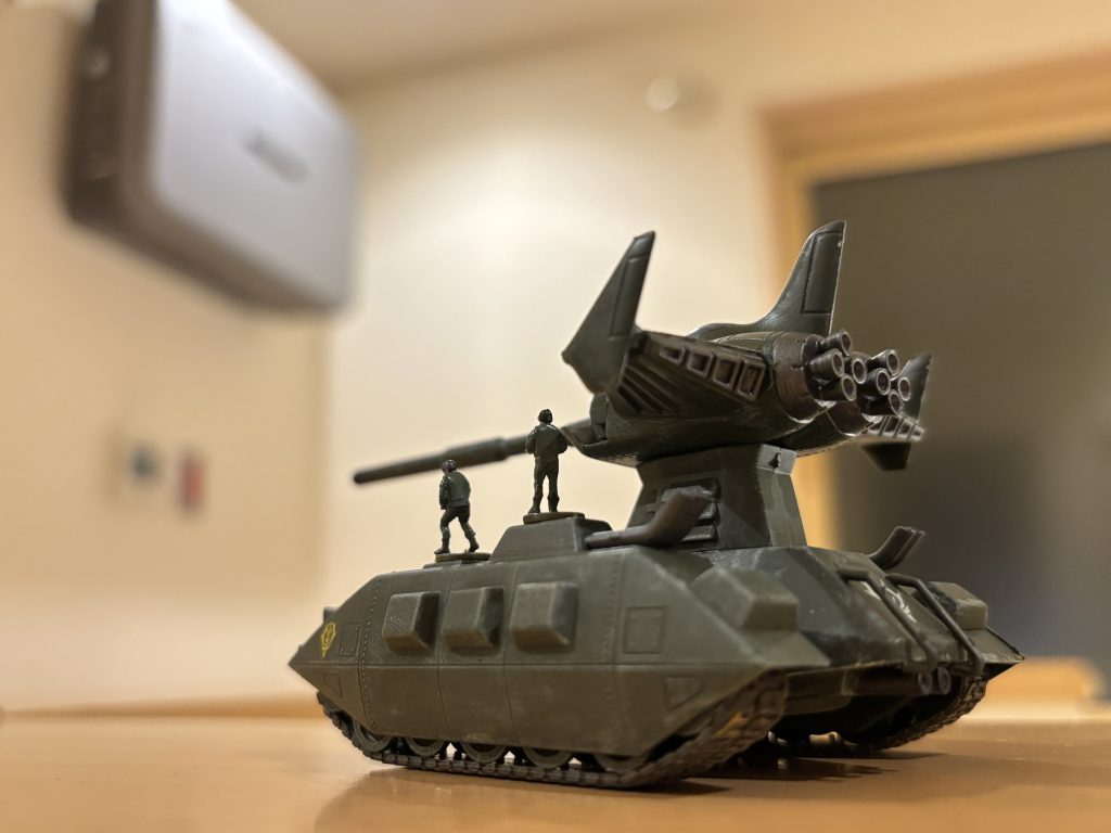 そして今回、この話のためだけに購入したマゼラアタックと……