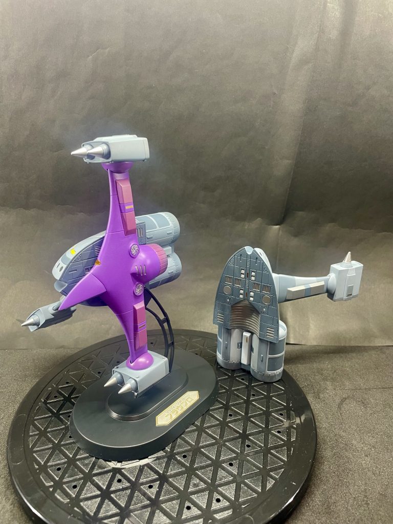 せっかくここまで手を入れたので、接続部をカッコよくするために本体やビーム砲の接続をネオジウムに変更し、簡単に分離出来るようにしました