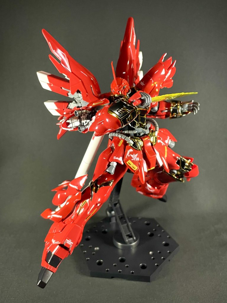 ビームサーベル抜刀！