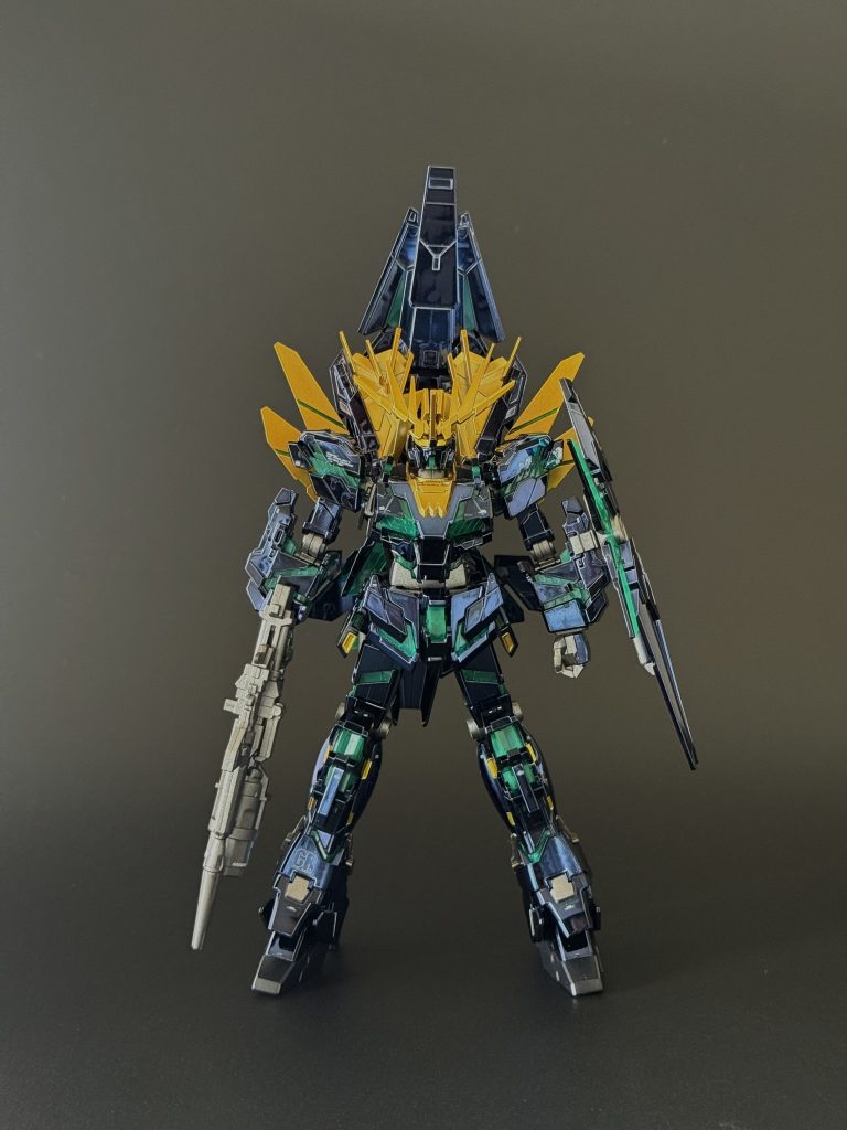 もちろんブラックライトを照射しなくてもカッコいい😁