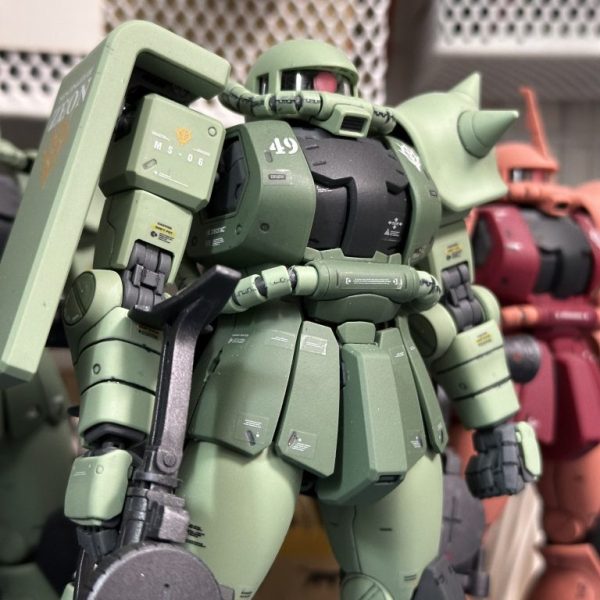 Amazon | MG 1/100 MS-06F ザクII Ver.2.0 (機動戦士ガンダム