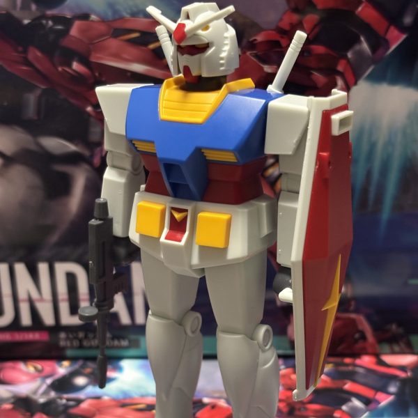 赤く塗ったら赤いガンダム！！？