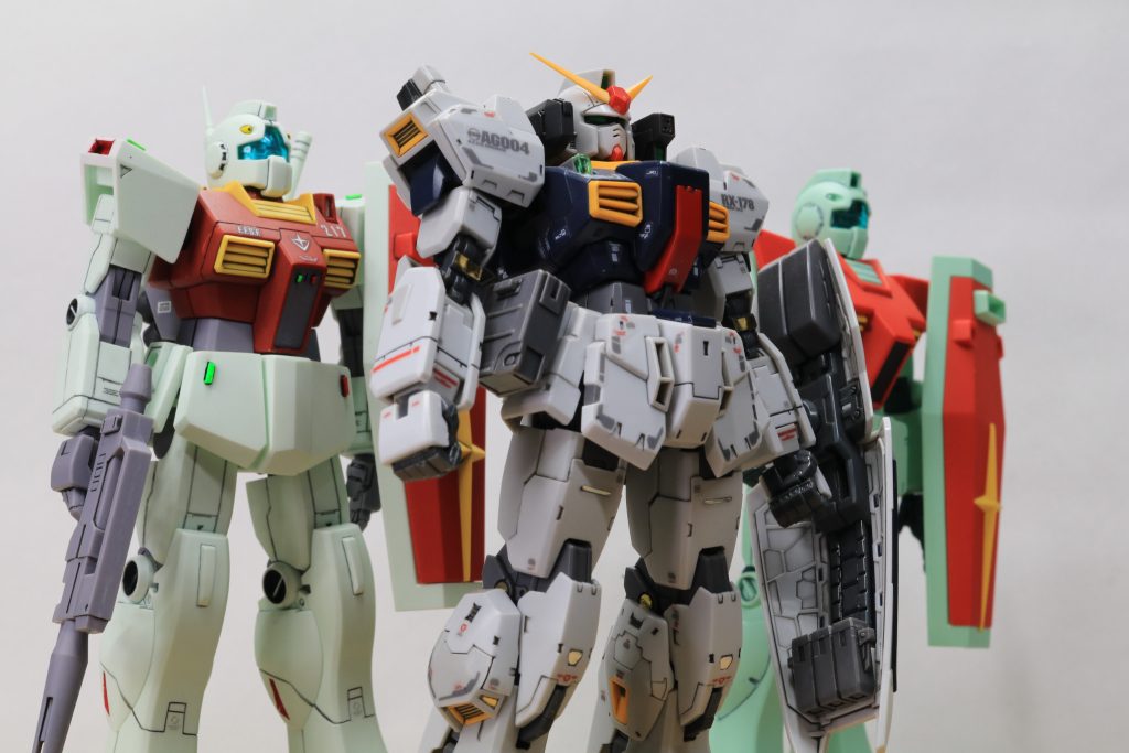 ひとまずその時点で出来る事をやりましたということで・・・。でも、完成が近づくとどうしても早く終わらせたくなる気持ちが強くなって雑になってしまう気がする。