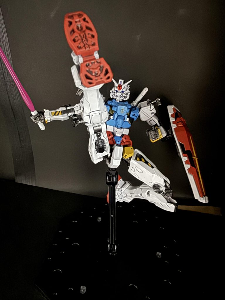 アルテイシアキックセイラはシャアと違ってハイキックしそうなイメージ最終回では是非セイラがアムロとシャアの戦法をいいとこ取りしてニュータイプ組殲滅してほしい