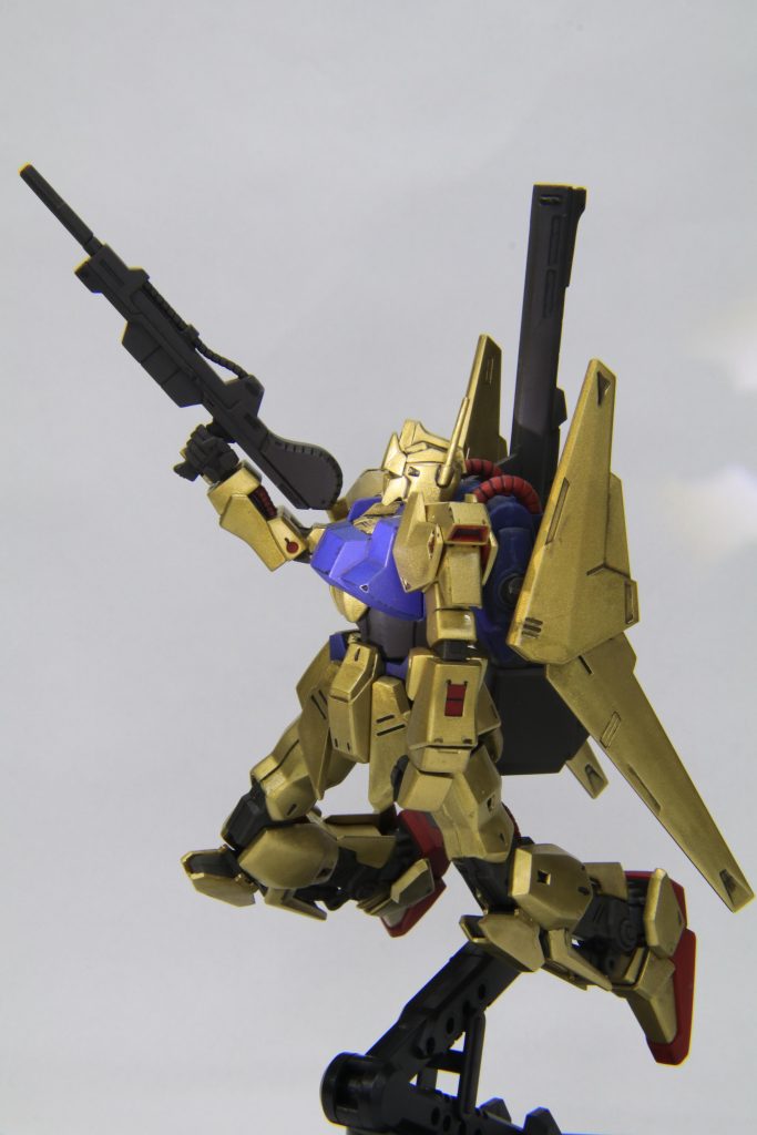 ダイソーのスプレー缶で金色塗装してみたものの、大失敗。僕の腕では上手に塗装出来ませんでした。こんなにダラダラと垂れる事になるとは・・・。