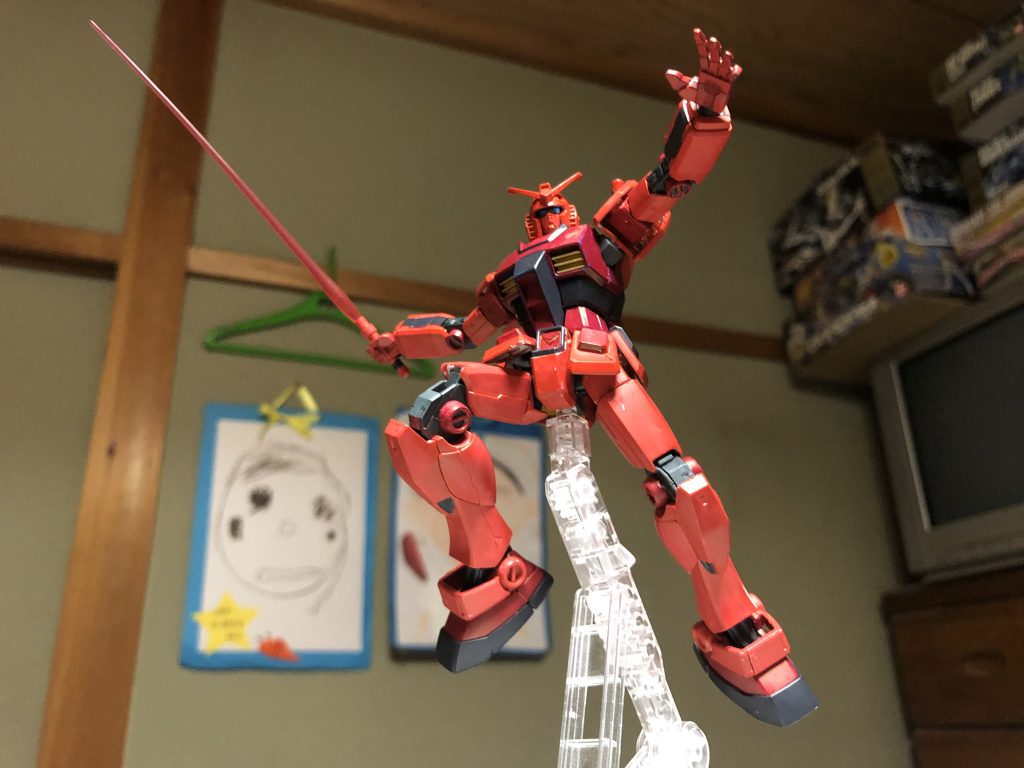 赤いガンダム？–9枚目/制作者：ヤマト糊@fcmpCXyhsk1RJ7p