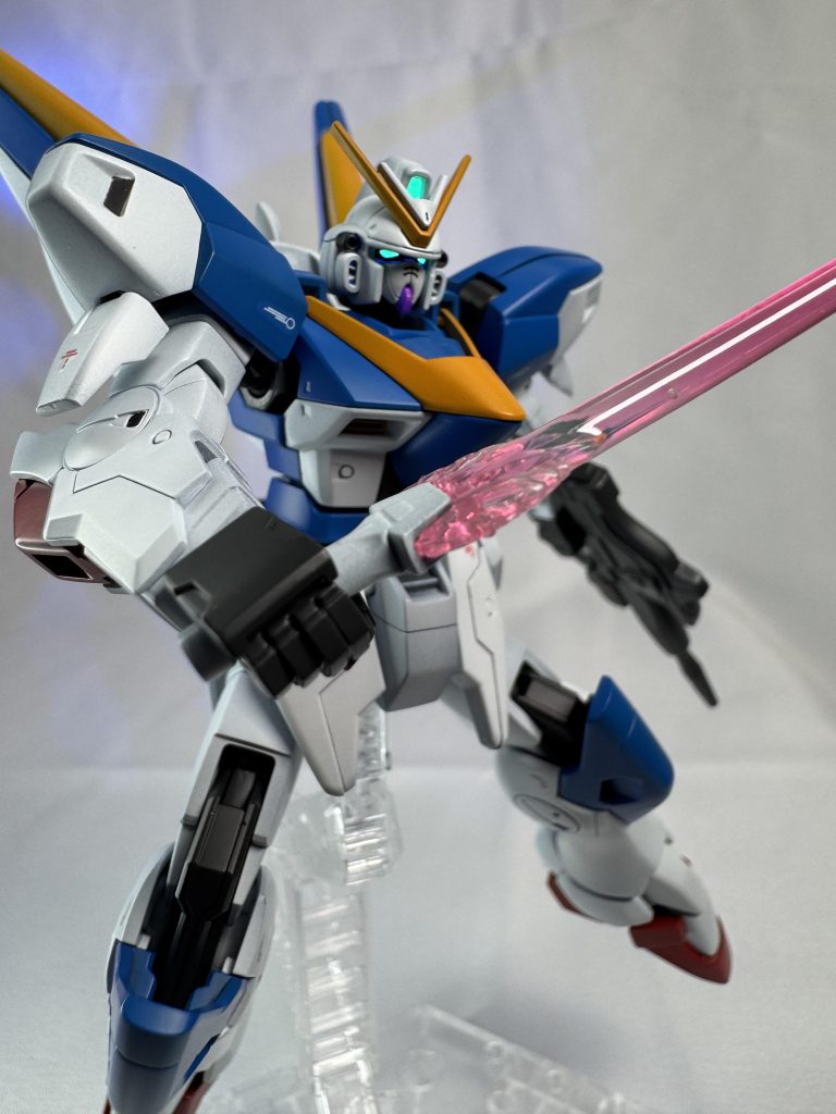 V2ガンダム–3枚目/制作者：mt.kuro