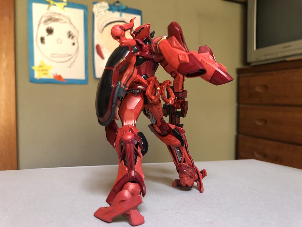 赤いガンダム(クァックス)–3枚目/制作者：ヤマト糊@fcmpCXyhsk1RJ7p