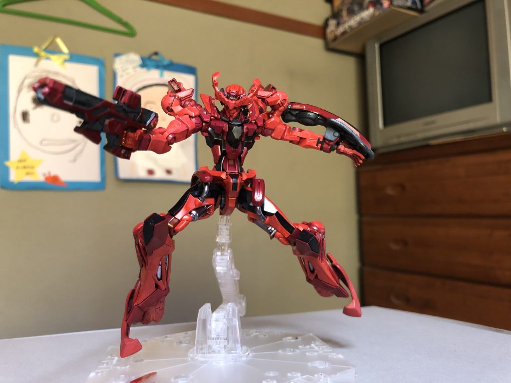 赤いガンダム(クァックス)–6枚目/制作者：ヤマト糊@fcmpCXyhsk1RJ7p