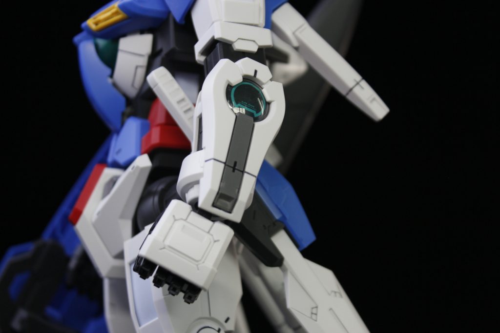 1/60スケール ガンダムエクシア 素組リメイク–4枚目/制作者:Asian