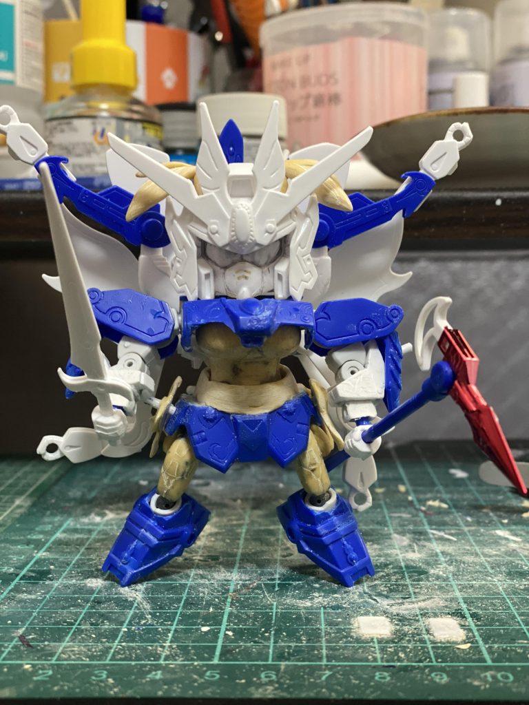 初めてこのような、大改造(魔改造？)をしました。試行錯誤の連続で時間かかりました〜。。いろいろな方の作品や、動画、画像を見ながら制作していきました。荒いところが多々ありますが、凄く勉強になりました(*'▽'*)髪の毛は、自作しようと思ったのですが、あまりにも難しくて断念しました。。30MSのヘアパーツを使用しています。