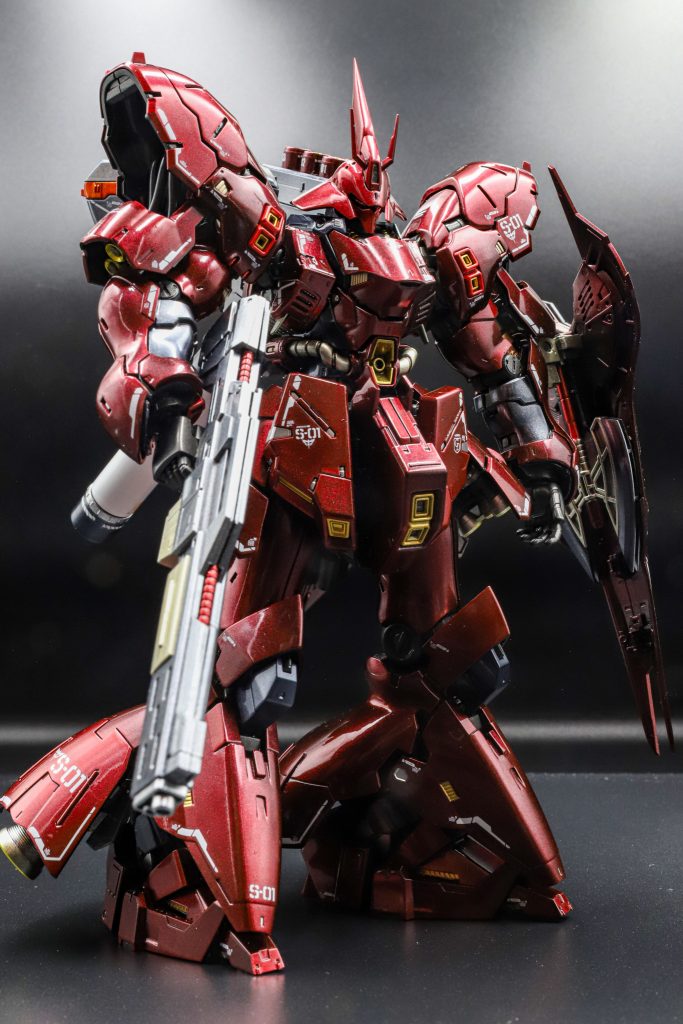 塗装レシピクリア以外の全パーツにグレーサフ+FOKコンクブラックを塗っています赤…FOKギルディングシルバー+クレオスGXクリアルージュ黒…FOKギルディングシルバー+クレオスGXクリアブラックスラスター額縁…ガイアSBゴールドバーニア…FOKギルディングシルバー・内側はガイアSBブラスフレーム…ガイアガンメタル塗り分けにSBシャンパンゴールド・SBゴールド・カッパー等々