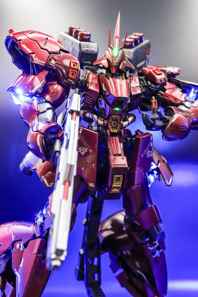 総帥も塗りました左手にのっけてますこんなちっさいん無理!ってなりましたこれキレイに塗って見える方たくさんみえるの尊敬しかない…