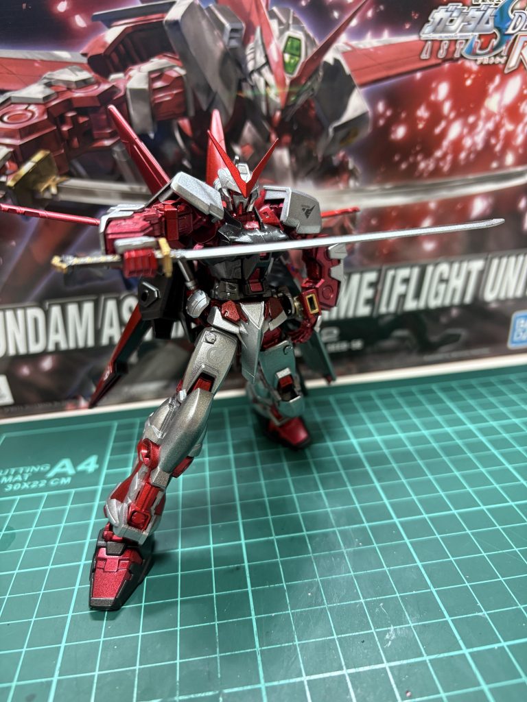 ガンダムアストレイ レッドフレーム–2枚目/制作者：ゴブ子