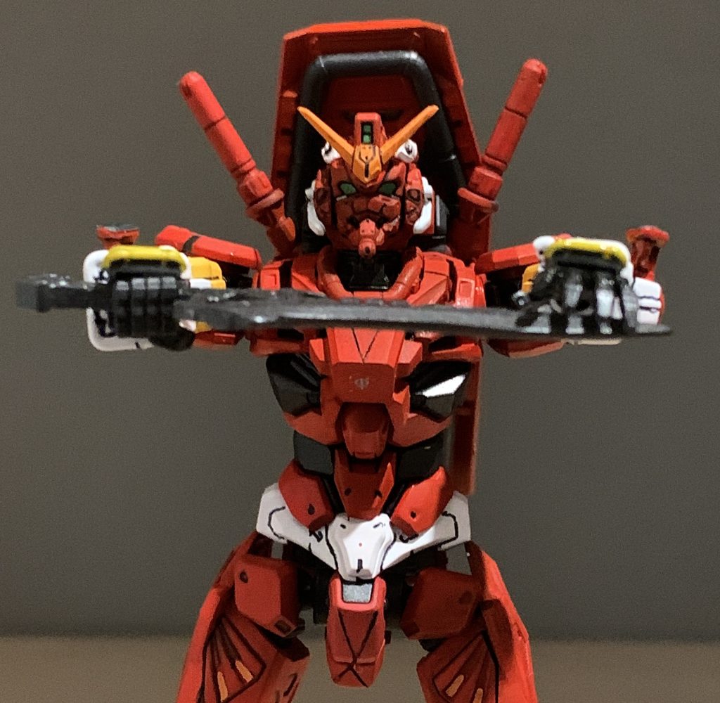 アーマーシュナイダーがよく似合う。