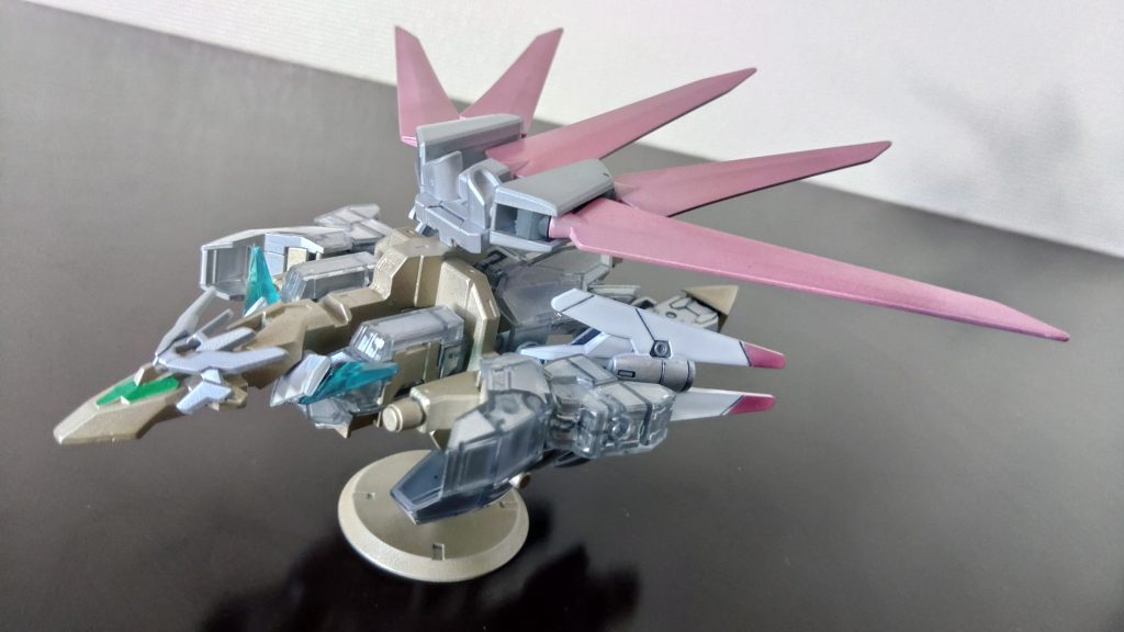 シンフォニックギア「プロトアガートラーム」シンフォニックギアシリーズでは唯一攻撃性能を持たず、防御特化の設定を施されており、ベクトル操作の機能を持っているとされているが、試作品のため性能が低い。