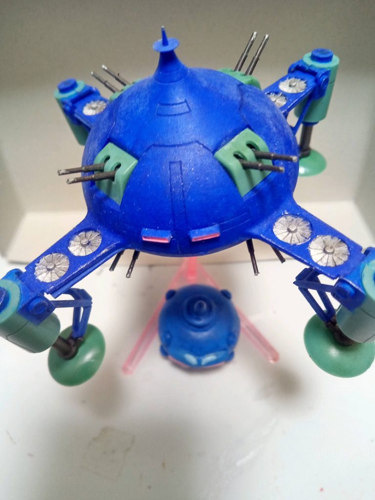 旧キットながらフォルムは完璧だと思います。当時は塗装も今より更に雑だったので、もう一回作りたいなぁと感じています。