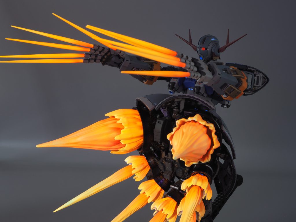 グラデーション塗装は難しかったです。