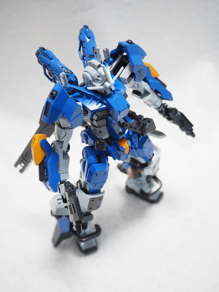 モデグラの表紙っぽく上から