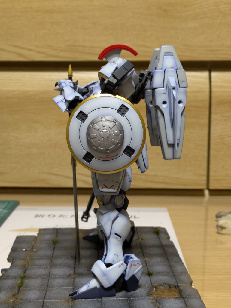 今回はジオラマ台座も作ってみました