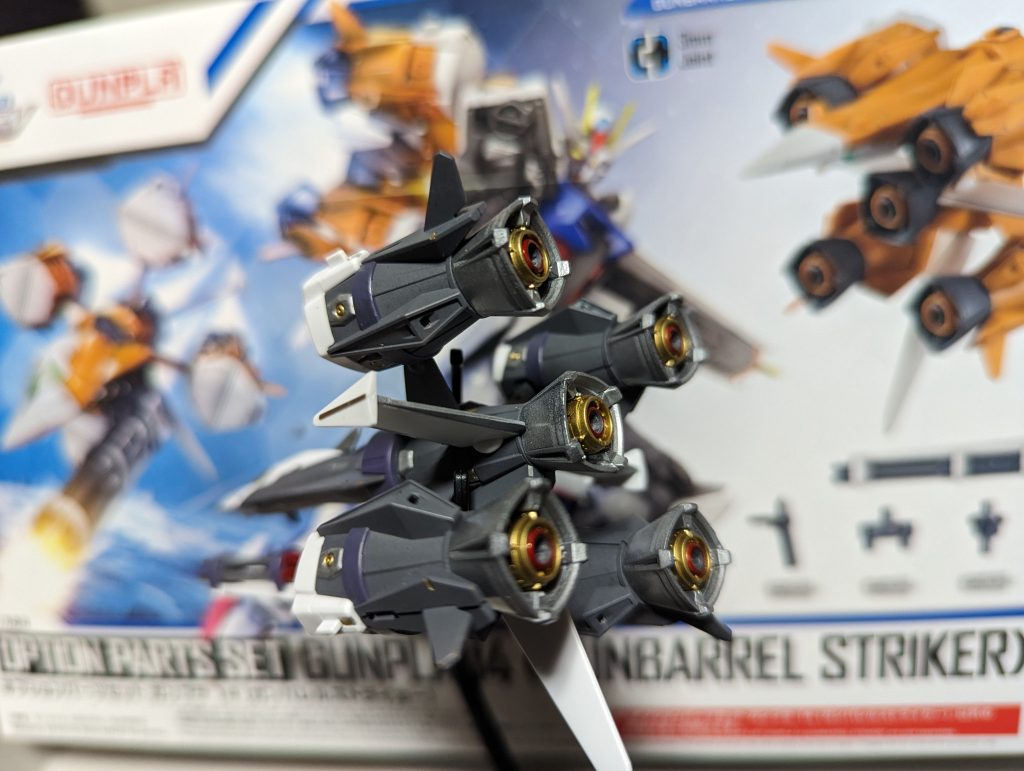 バーニアは、金色と赤色がええですよね〜個人的に、バーニアに焼けた色を入れても好き