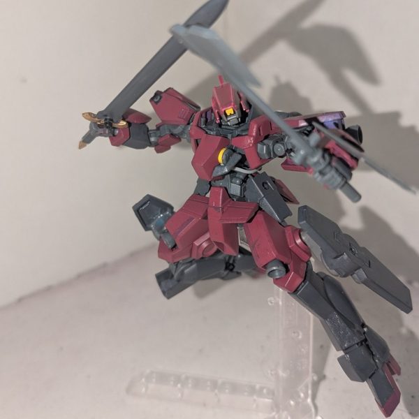 自分専用機(第3号)　グレイズ·ブラッドムーン