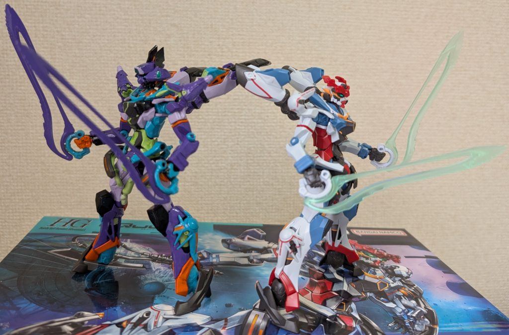 ビームサーベルに関しては、クリアパーツじゃなくなったので、塗らない方がキレイだったかもしれません・・・ww