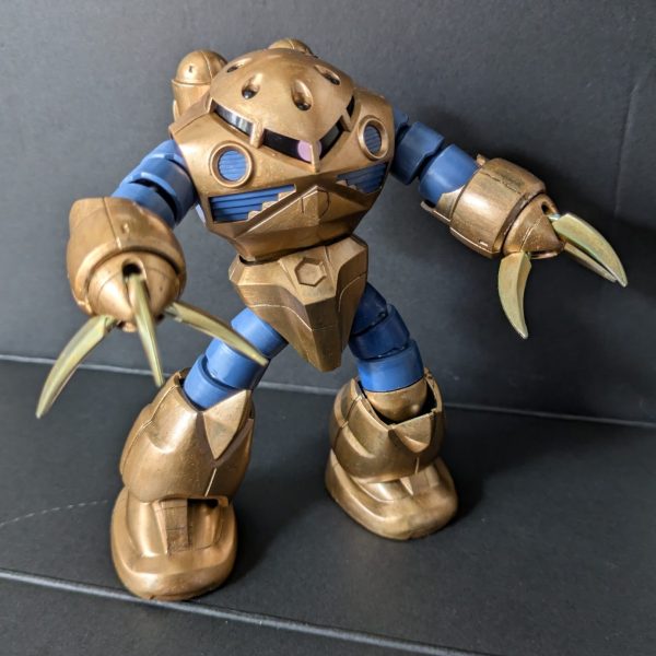 黄金聖衣風ズゴック