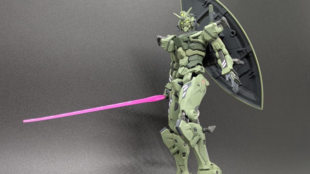 「赤いガンダム」のジオン軍量産機カラー仕上げ！–8枚目/制作者：@iwashi_pla