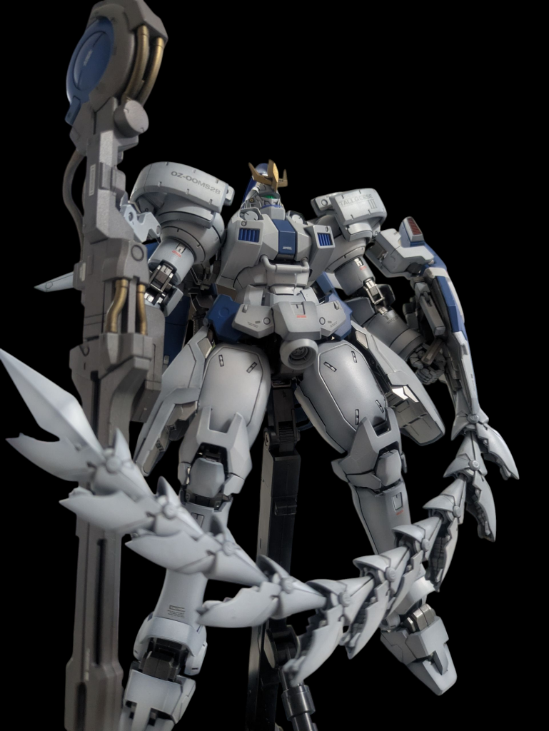 下から。黄色は青金に、メガキャノンのケーブル部はカッパーゴールドに。ヒートロッドの合わせ目消しが疲れた。内側は・・・orz