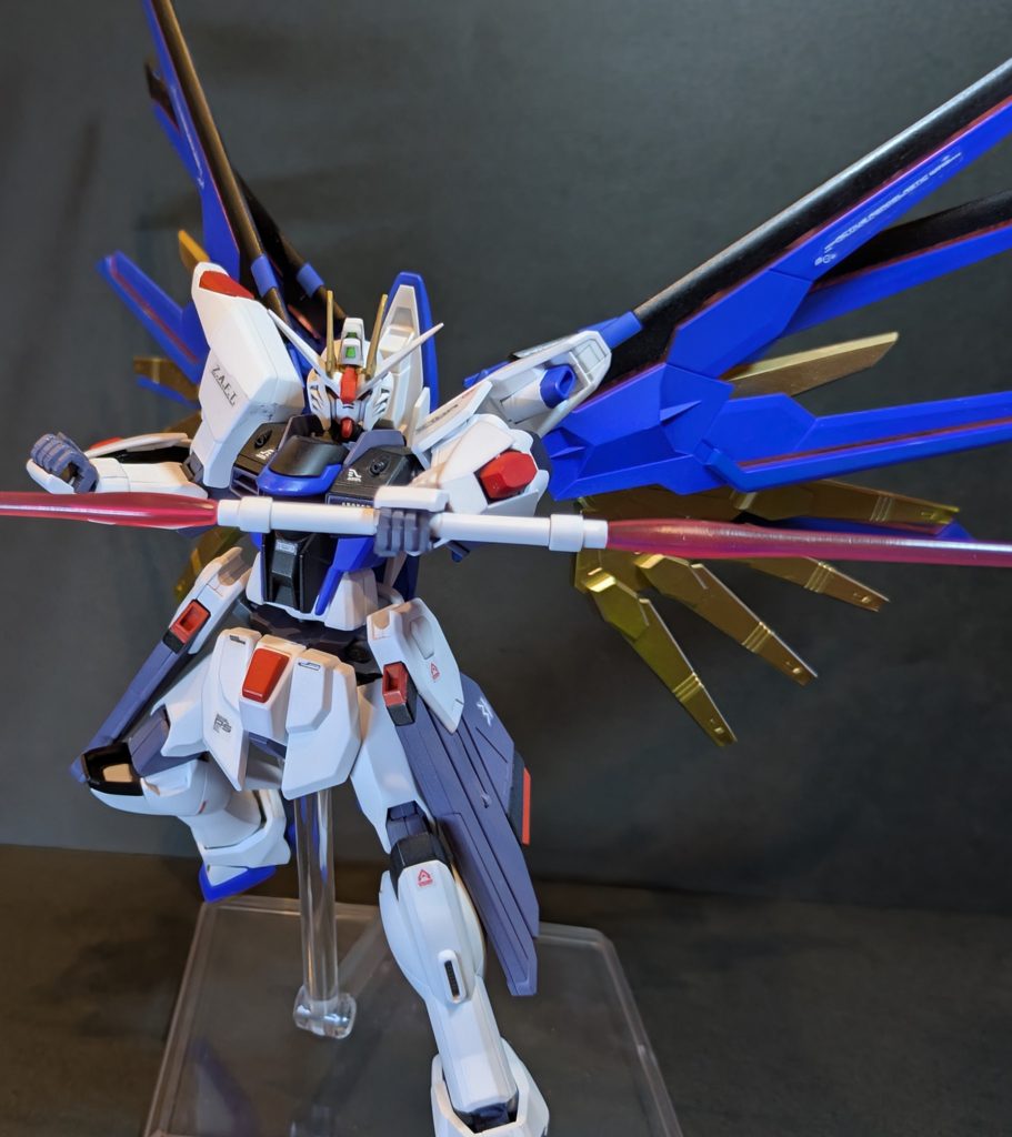 マイティの刀もいいけどやっぱりビームサーベルがいいです！