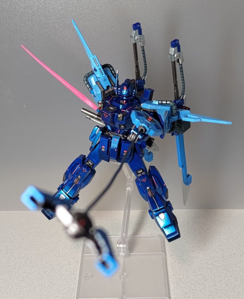 敵が足を止めたらパンツァーアイゼンで捕らえて・・・