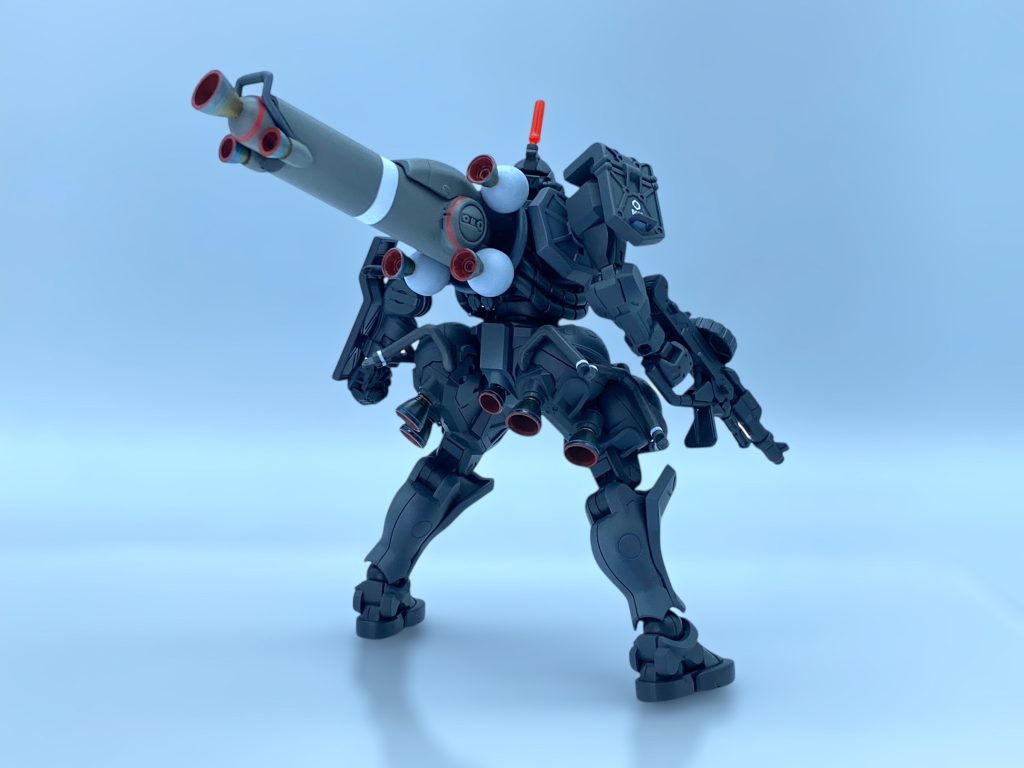 一旦トサカとパトランプ、塗装で完成にしようと思ったのですが、やはりブースターが印象的なので、ザックリ再現でも作ろうかなとなりました😃結果的にジークアクスよりお気に入りに😅