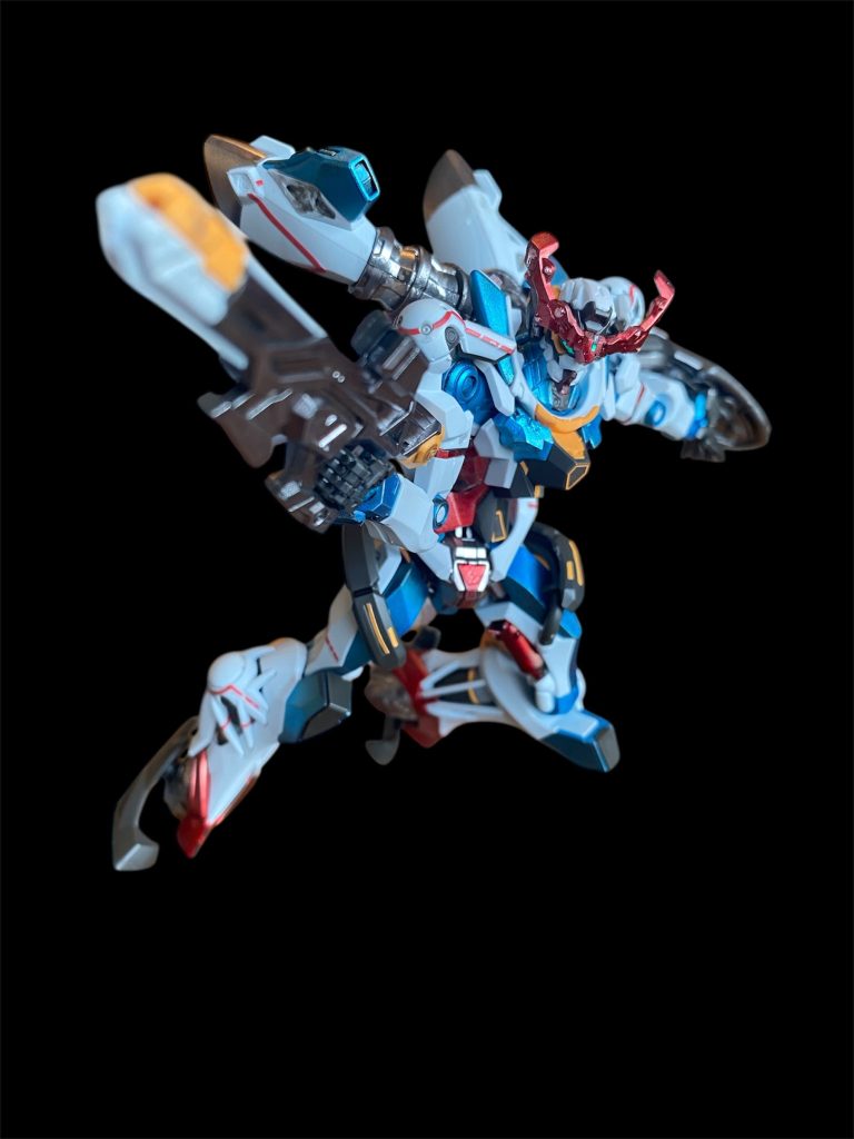 ライフルも塗装して墨入れしたら重そうになりました。