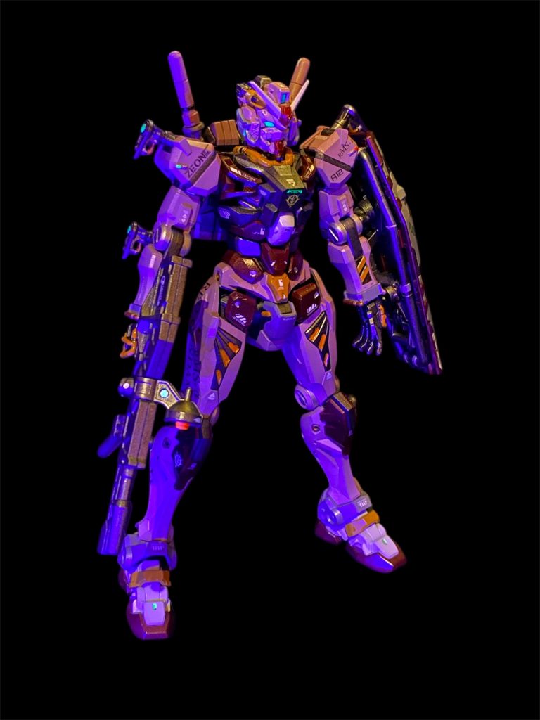 一応、悪役？っぽいですから、やはり下手立ちが似合います😈