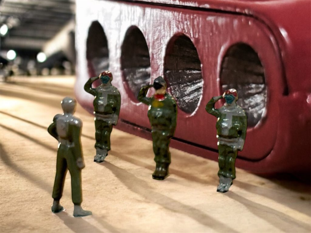 「ドダイが3機も。よく無事だったものだ。」 オデッサ市近郊の前線拠点まで辿りついたクレイグ隊のオスカー軍曹は、思わず興奮して声をあげた。「最初の爆撃で、露天駐機のMSが吹き飛ばされてしまったんです。こいつらは格納庫にいたので難を逃れましたが、乗せる物も無いし、前線の拠点に運ぶにも、護衛できる戦力がなかったので……」ドダイのパイロットがすまなそうに説明する。「いや、我らにとってはこれ以上ない幸運だ。すまんが、諸君らを含めてわが隊に接収させてもらう。」「了解しました、大尉。どうせ拾った命です、存分にお使いください。」3人のパイロットの敬礼に、感謝する、と、アーサーは力強く応えた。