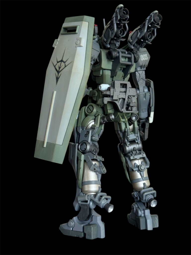 後ろから見ても…