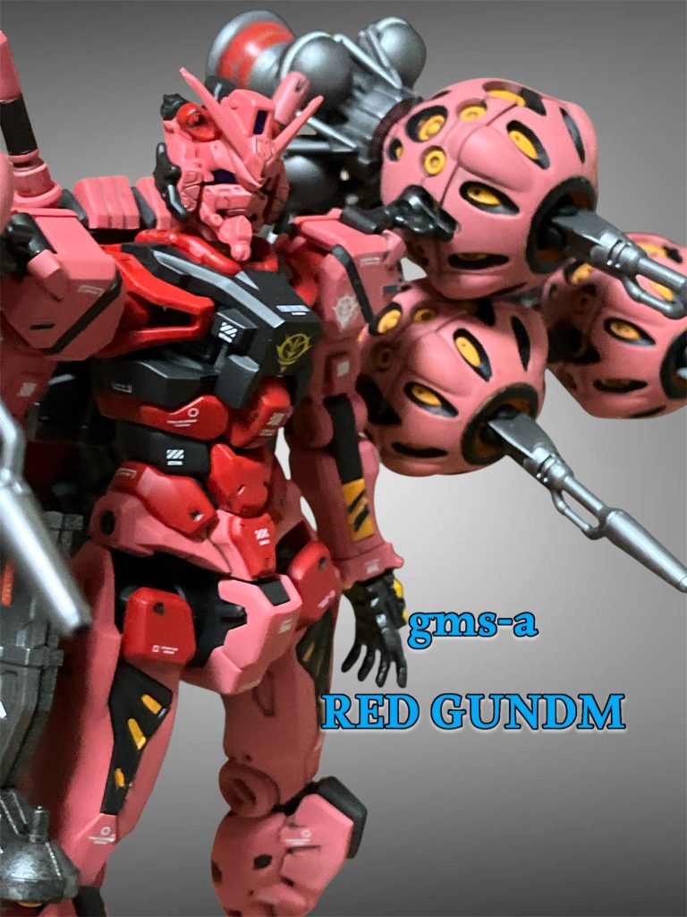 赤いガンダム　ビット6個