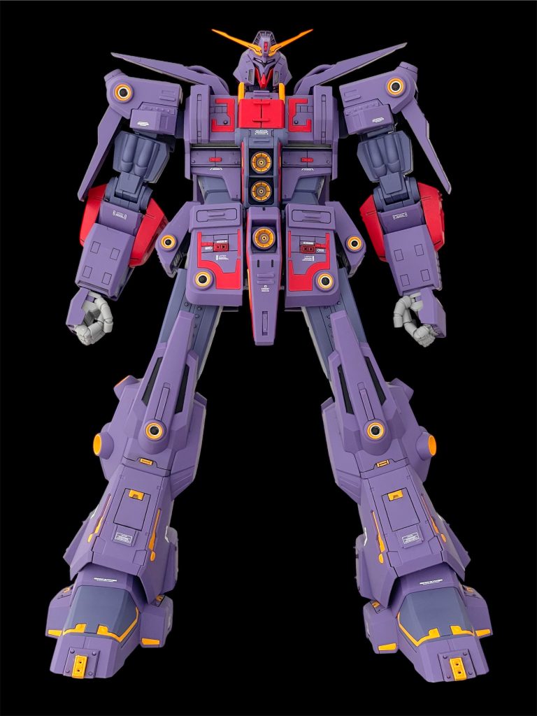 赤と黄色のみ塗装したのですが、これは市販のディテールアップパーツを使用するにあたり、塗装面積が少なくて済むその2色に合わせたからです（いわゆる手抜き）