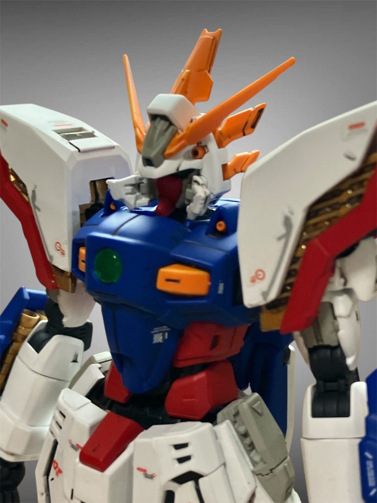 シャイニングガンダム