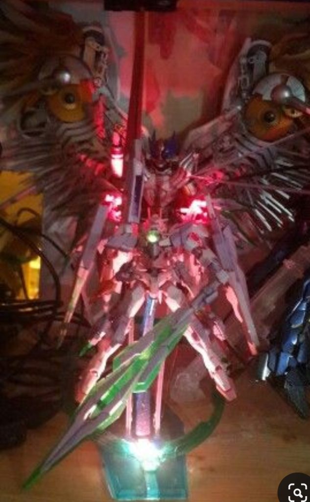 ガンダムダブルオーライザー＋ダブルオーセブンソード–5枚目/制作者：モデルワークショップ